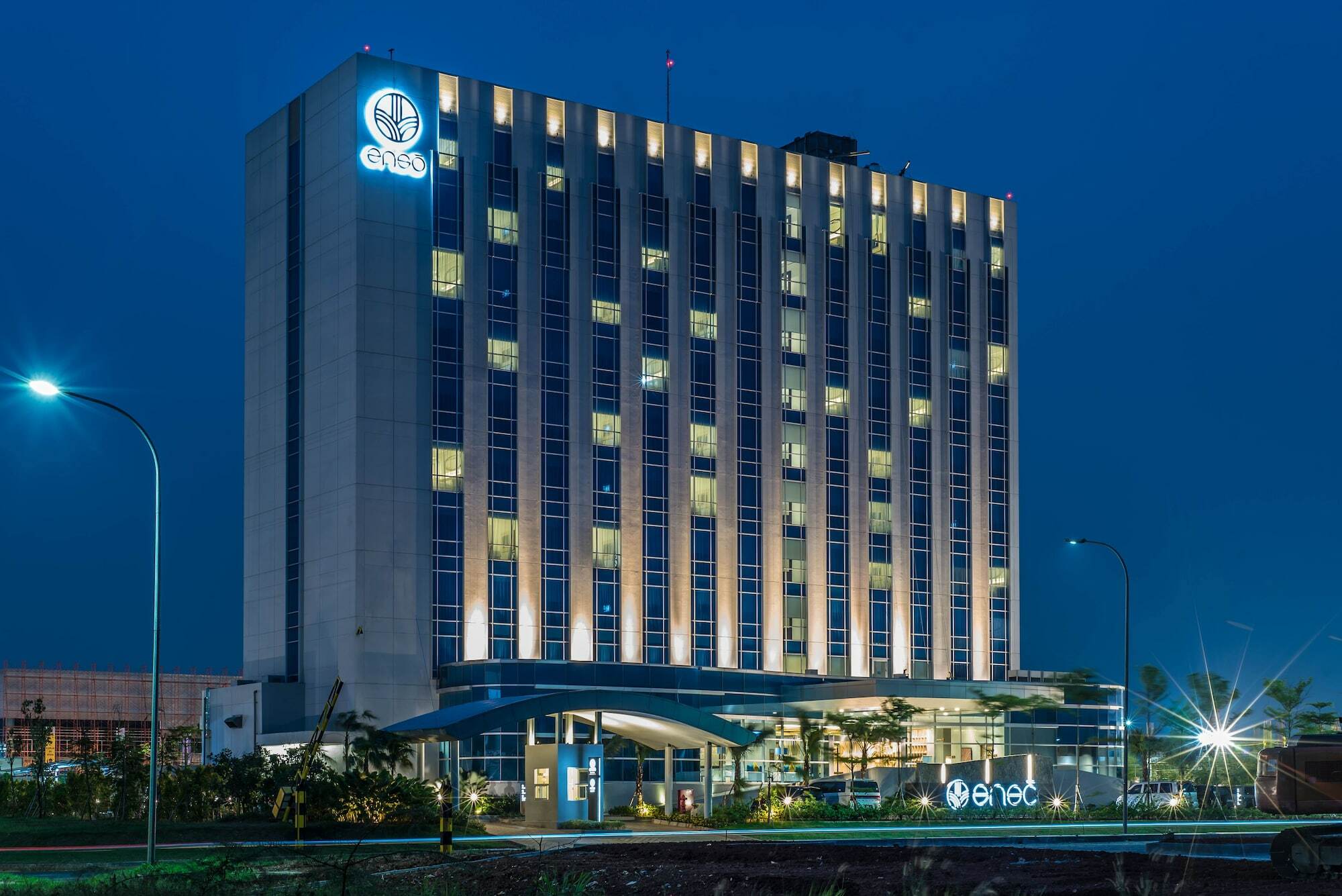 Enso Hotel Cikarang Buitenkant foto